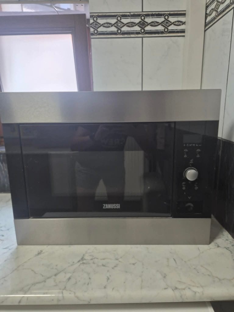 Zanussi ZBM26542XA inbouw microgolfoven, Encastré, Enlèvement, Utilisé, Air chaud