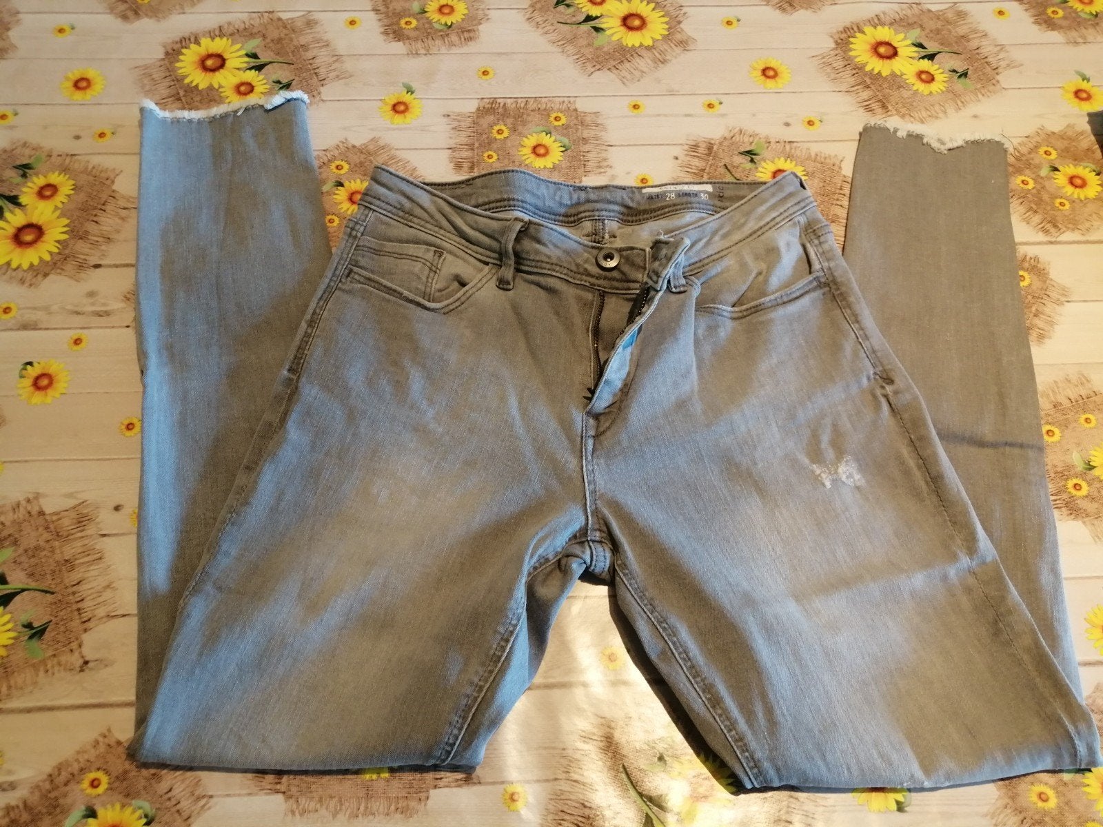 Skin fit grijze jeans W28L30 EDC, Kleding | Dames, Spijkerbroeken en Jeans, Ophalen of Verzenden, Zo goed als nieuw, W30 - W32 (confectie 38/40)