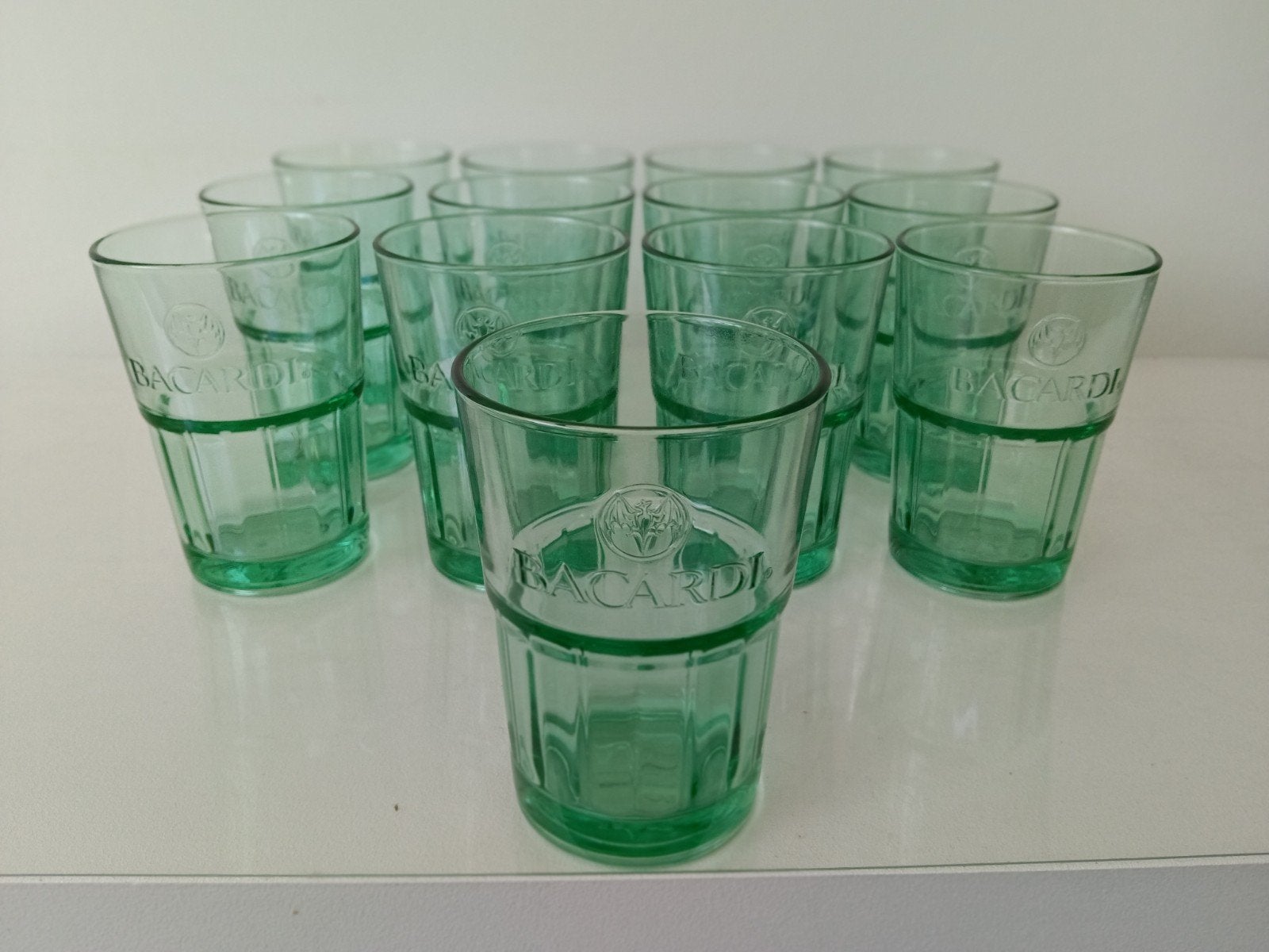 Bacardiglazen, glas glazen Bacardi. 13 stuks. €3 per stuk, Collections, Verres & Petits Verres, Enlèvement ou Envoi