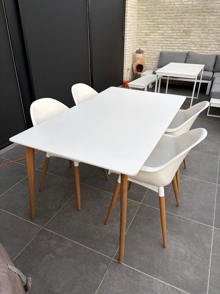 Table de jardin avec 4 sièges baquets, Jardin & Terrasse, Ensembles de jardin, Table à dinner, Salons de jardin, Utilisé, Enlèvement
