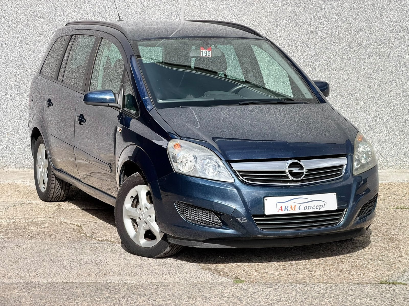 Opel Zafira 1.8 Essence, Bluetooth, Achat, Entreprise, 5 portes