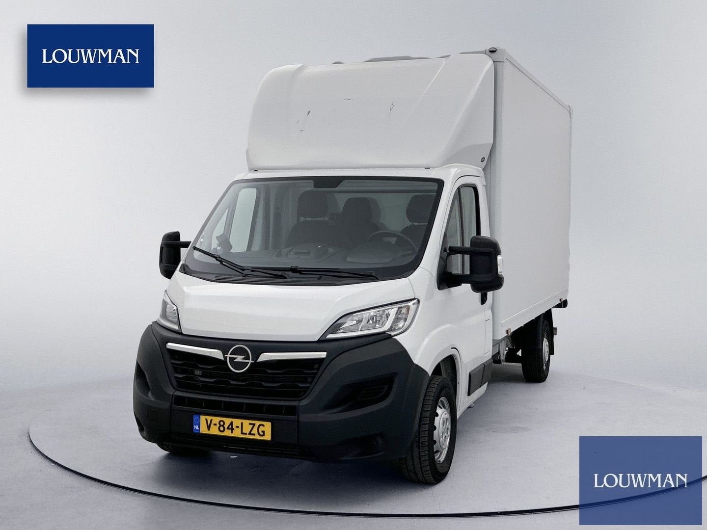 Opel Movano 2.2D 140pk Bakwagen met Laadklep Achteruitrijcam, Centrale vergrendeling, Wit, Bedrijf, Onderhoudsboekje
