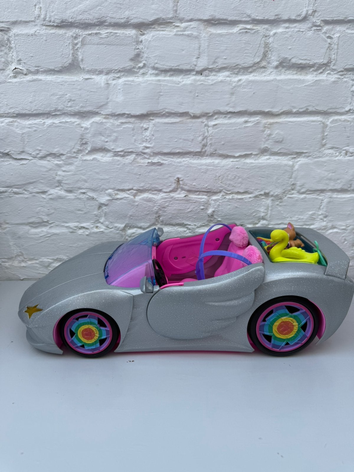 Barbie extra cabrio auto in zilver met accesoires, Kinderen en Baby's, Speelgoed |Speelgoedvoertuigen, Ophalen of Verzenden, Zo goed als nieuw