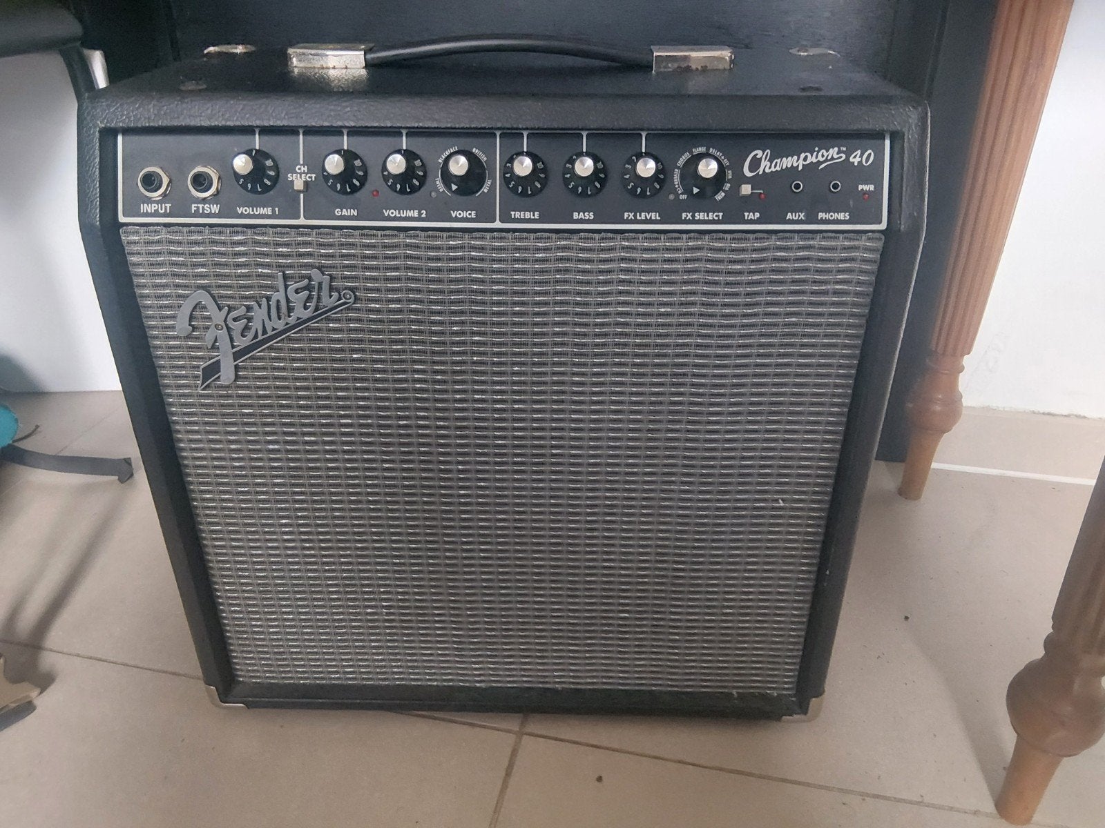 Fender Champion 40 amp, Muziek en Instrumenten, Ophalen, Gebruikt, Gitaar, Minder dan 50 watt