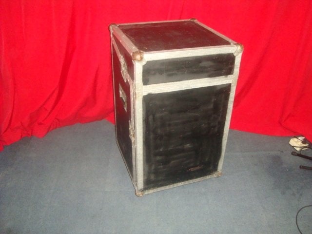 Utilisé : Rackcase diverse (DIY) pour DJ ou autre, Enlèvement, Utilisé, Flight case