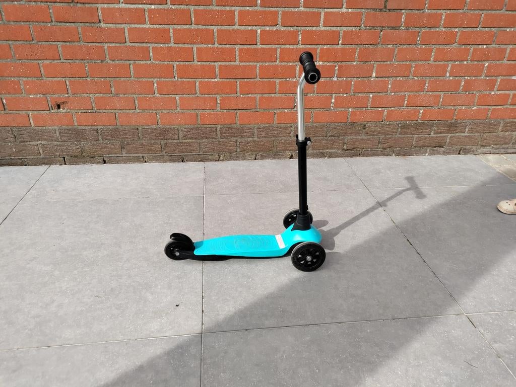 Step met drie wielen (kind), Fietsen en Brommers, Steps, Ophalen, Gebruikt, Gewone step