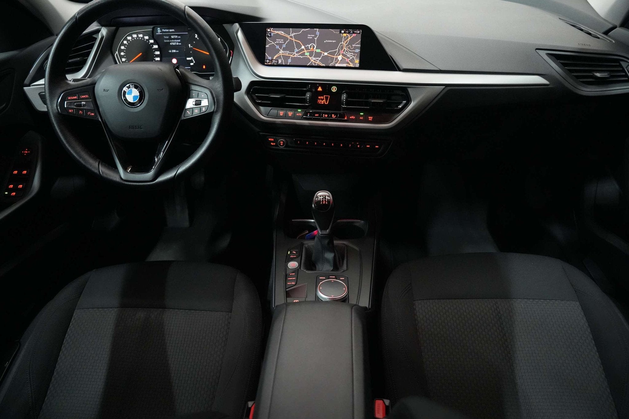 BMW 116 d Garantie EURO 6d Navi LED Carplay Cruise Control, Gebruikt, https://public.car-pass.be/vhr/48ac1fb7-1a1b-412e-a008-c2af6926be24