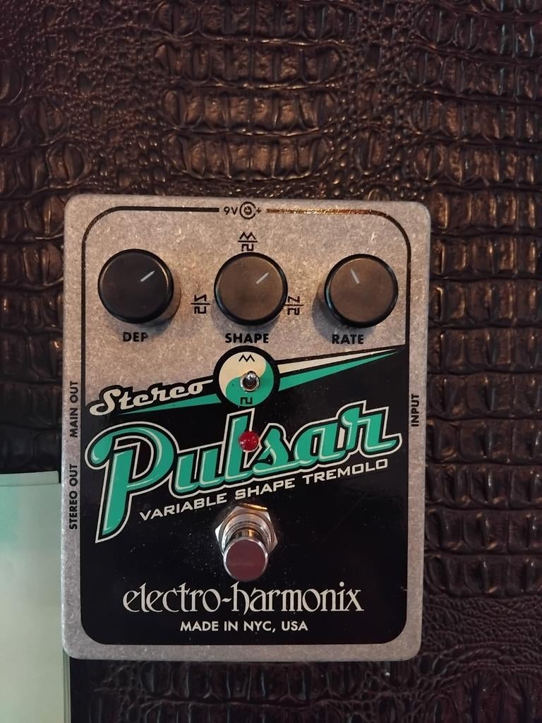 Stereo tremelo pedaal pulsar EHX, Ophalen