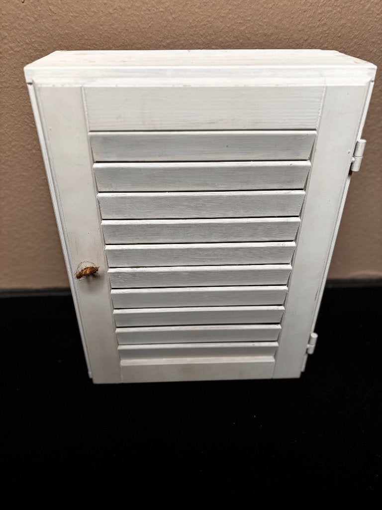wit kastje, Ophalen, (Half)hoge kast, Minder dan 50 cm, Gebruikt