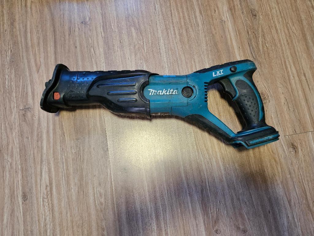 Makita Reciprozaag 18 volt, Ophalen, Gebruikt