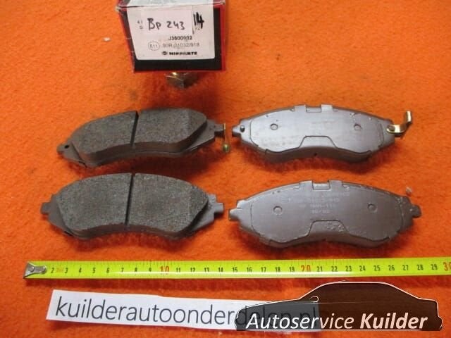 Remblokken voorzijde Chevrolet Daewoo Nubira Tacuma Nipparts, Autos : Pièces & Accessoires, Neuf, -, -, Chevrolet