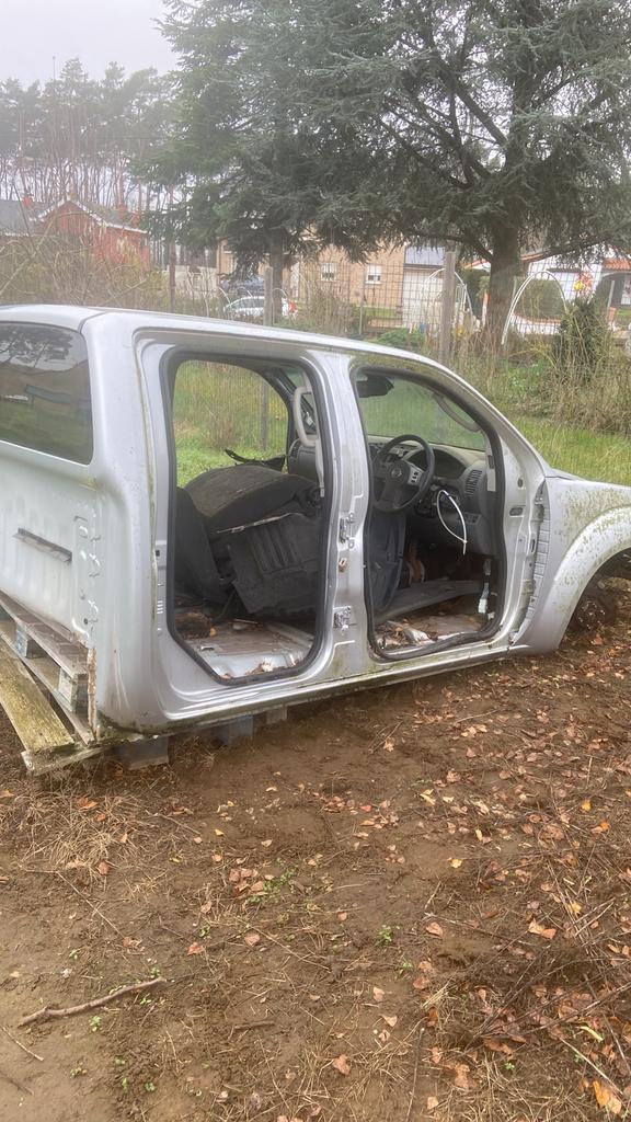 Navara d40 0nderdelen, Ophalen