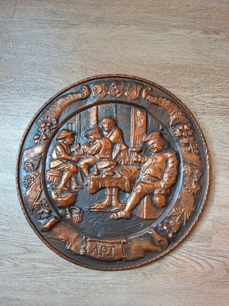 Assiette vintage en cuivre « Scène de café », Antiquités & Art, Enlèvement