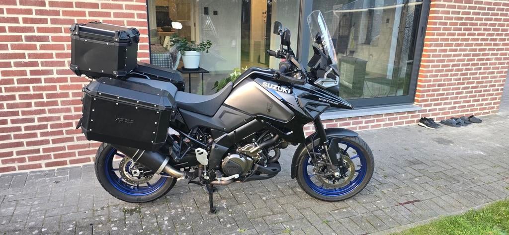 Suzuki V-Strom 1050 cc, Particulier