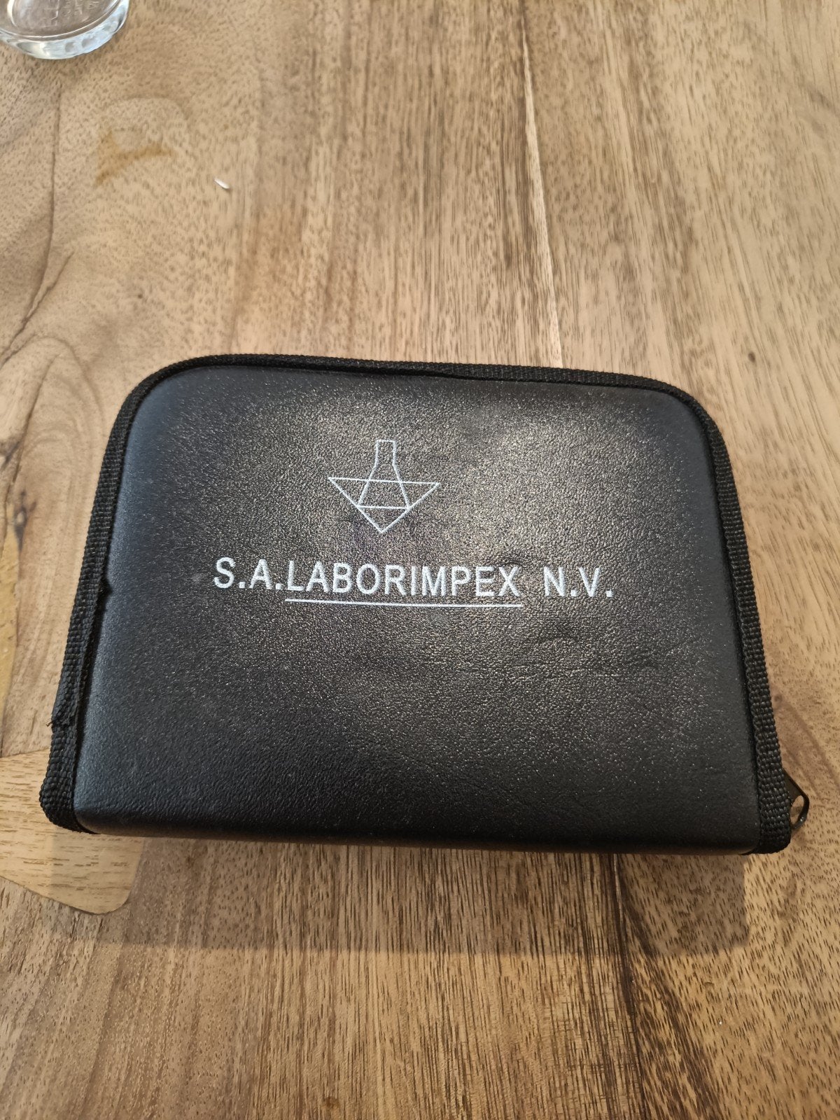 Dissectie set, Boeken, Ophalen