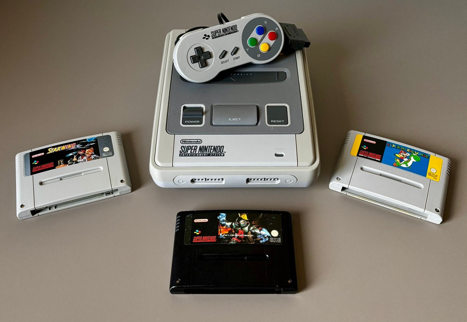 Super Nintendo (SNES) + 3 games, Games en Spelcomputers, Spelcomputers | Nintendo Super NES, Ophalen of Verzenden, Gebruikt, Met 1 controller