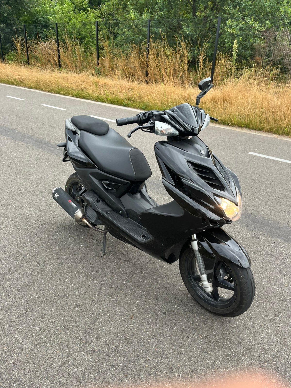 Yamaha aerox 4t 2018 B klasse, Fietsen en Brommers, Ophalen, Zo goed als nieuw, Aerox