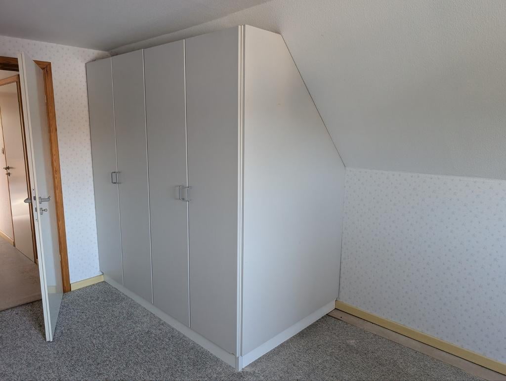 Inbouwkast - gratis, Ophalen, Met deur(en), Gebruikt, 200 cm of meer
