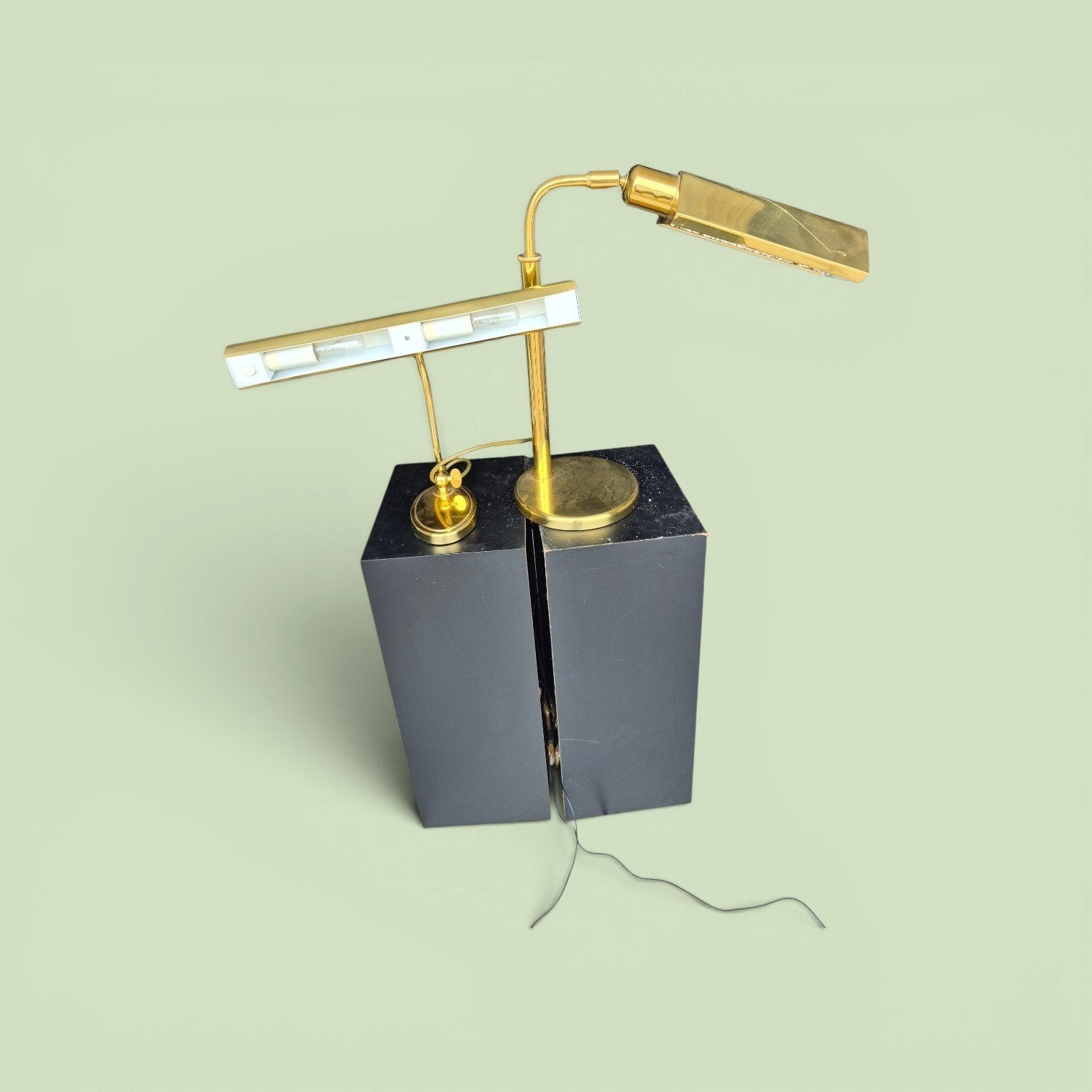Piano lamp bureau, Ophalen