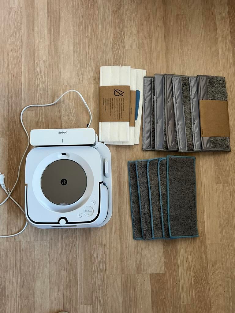 irobot robot laveur braava jet m6, Ophalen of Verzenden, Zo goed als nieuw