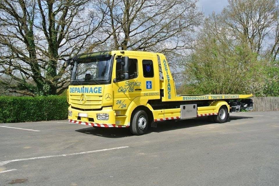 Mercedes Atego 1224 Dépanneuse plateau, Autos, Camions, Achat, Entreprise, Jaune, Automatique