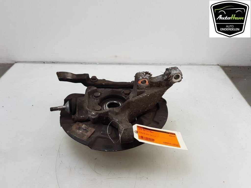 FUSEE RECHTS VOOR Volvo S80 (TR / TS) (|30760715|), Dhr. J. Ham, Gebruikt, Administratie@autoham.nl, Volvo