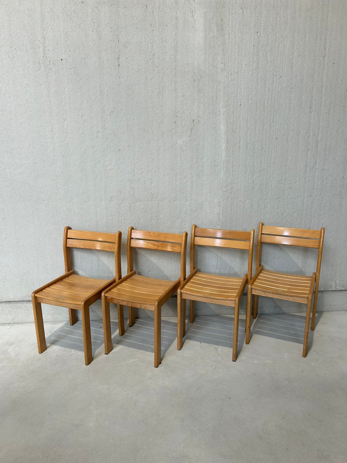 Set van 4-6-8-12-54 Vintage stoelen, Ophalen, Gebruikt, Bruin, Vintage