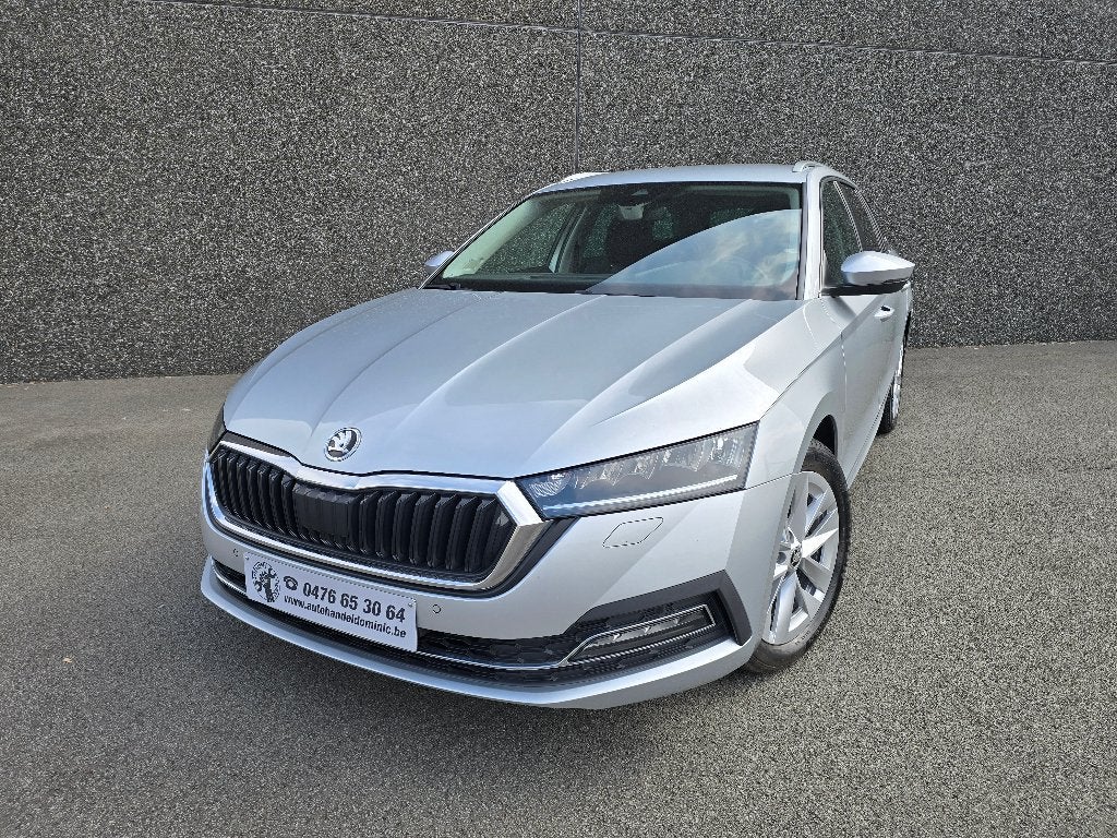 Skoda Octavia SW 2.0 TDi SCR Style DSG  LED/GPS/CARPLAY..., Autos, Achat, Euro 6, Entreprise, 1968 cm³