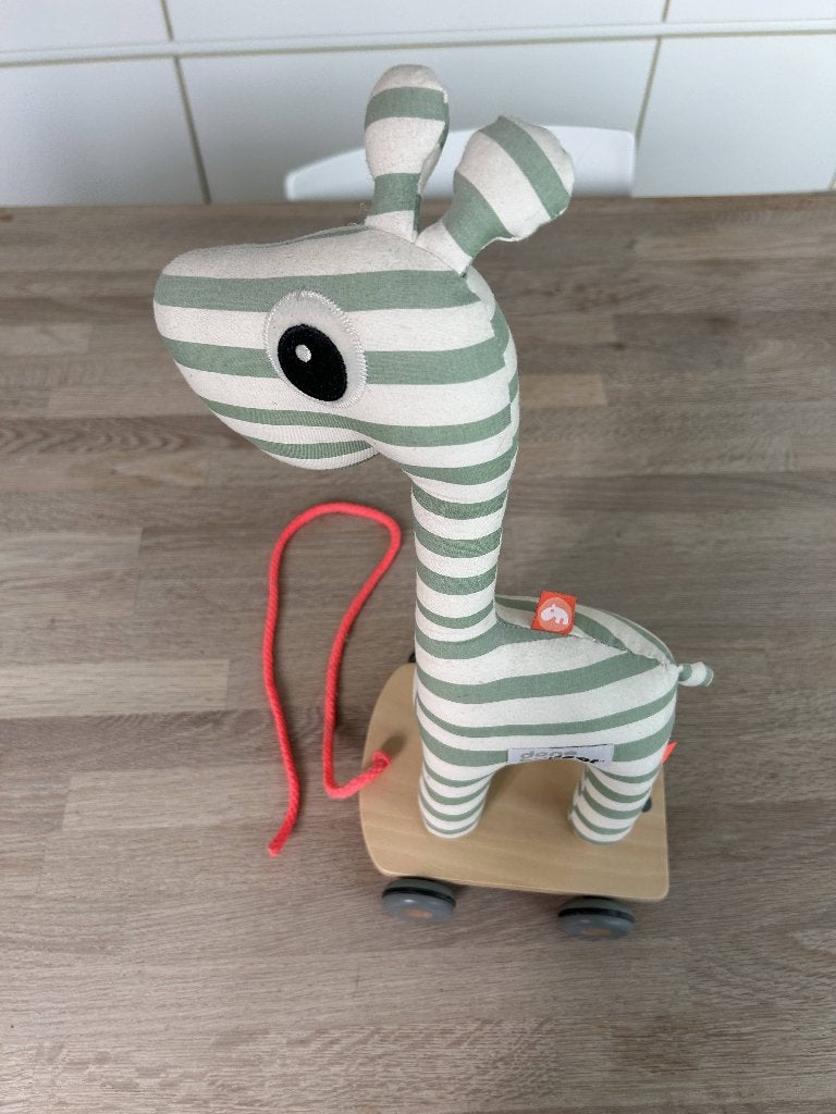 Done by Deer trekspeelgoed giraf groen, Ophalen, Zo goed als nieuw