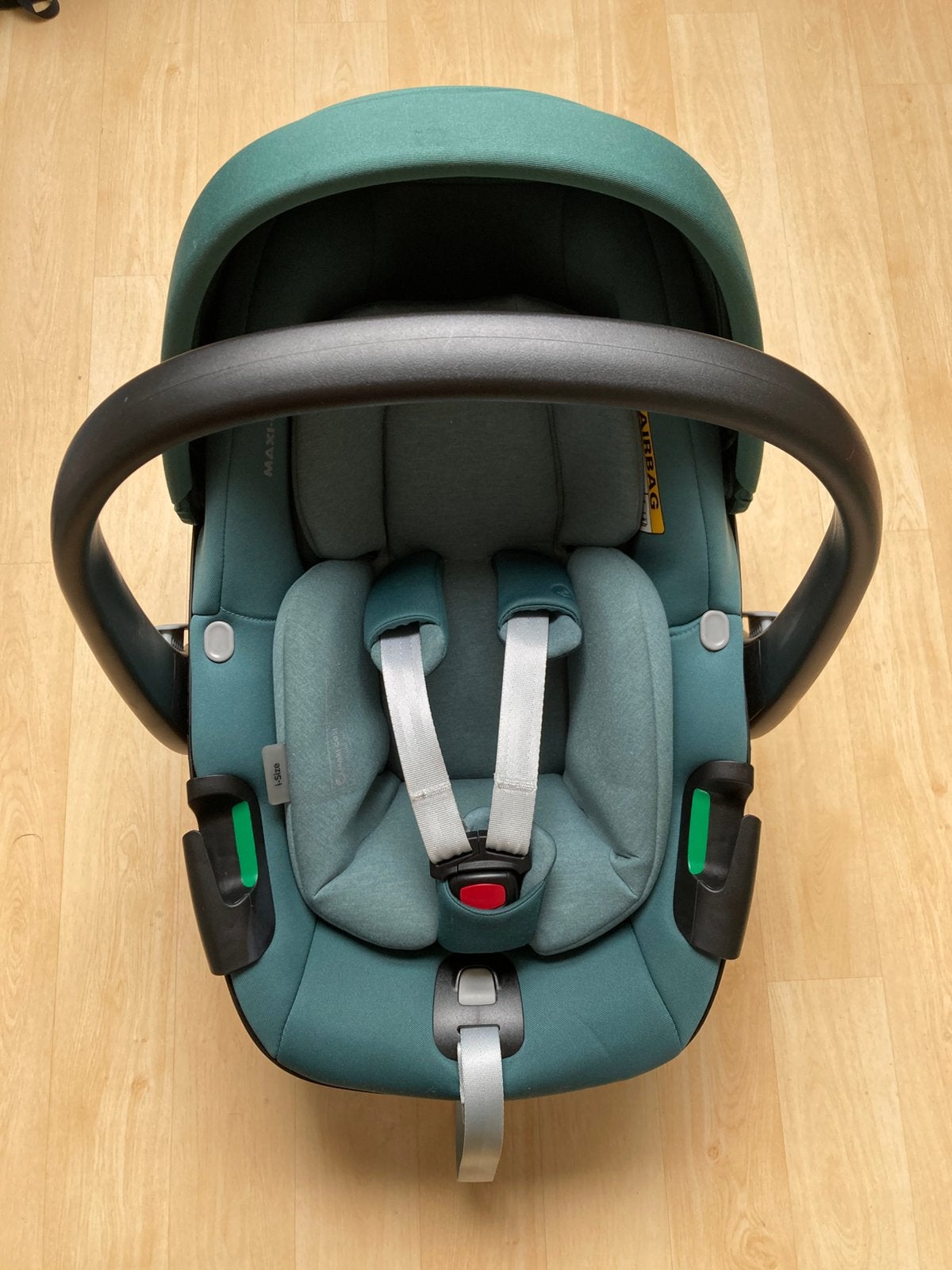 Maxi cosi Pebble 360, Ophalen, Autogordel of Isofix, Zijbescherming, Zo goed als nieuw