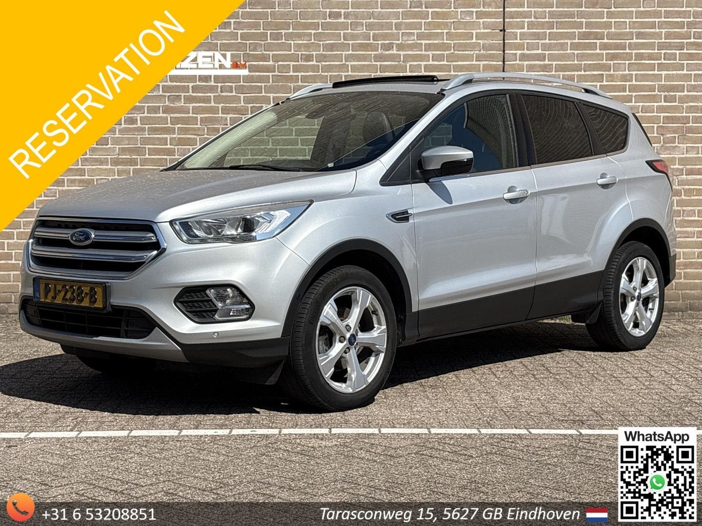 Ford Kuga 1.5 EcoBoost Titanium | Pano | Climate | Cruise |, Auto's, Ford, Zwart, Navigatiesysteem, Bedrijf, Handgeschakeld