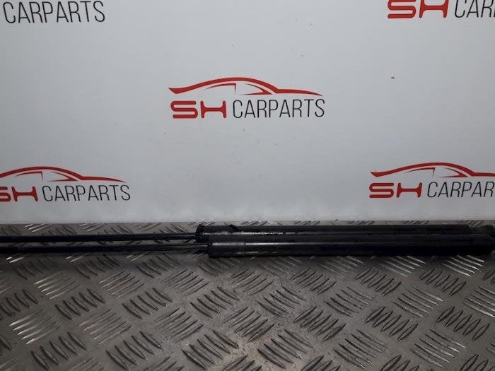 Set Gasdempers Achterklep van een Citroen C3 Picasso, Gebruikt, -, Ophalen of Verzenden, -