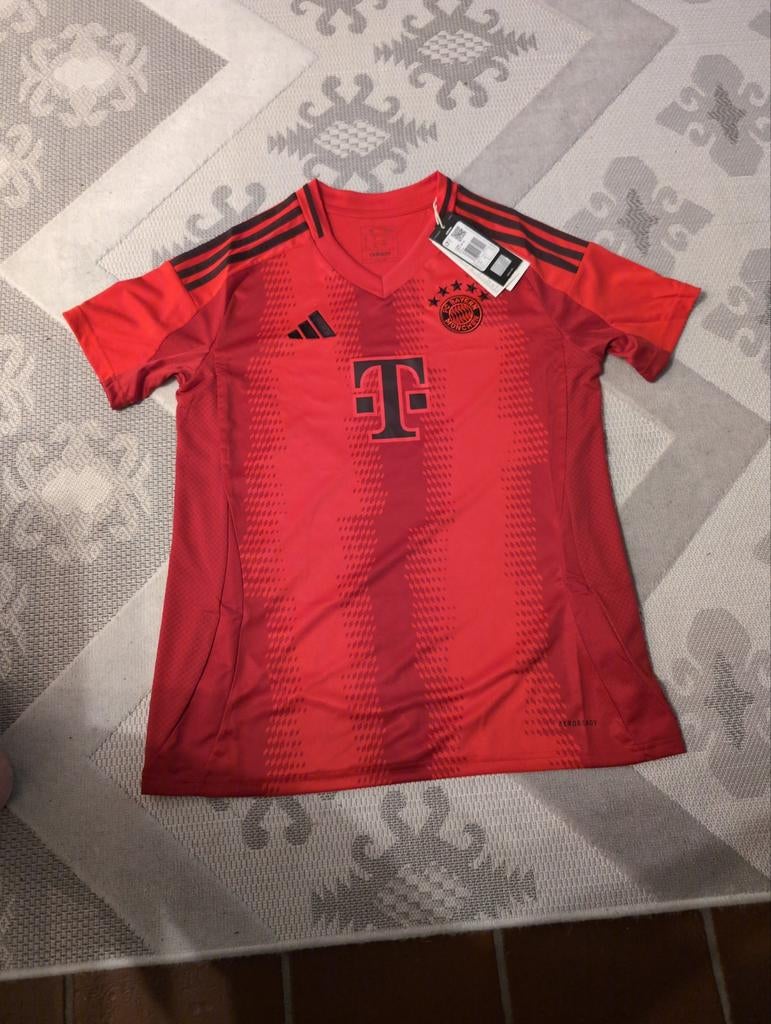Bayern München, Maat M, Ophalen, Nieuw, Shirt