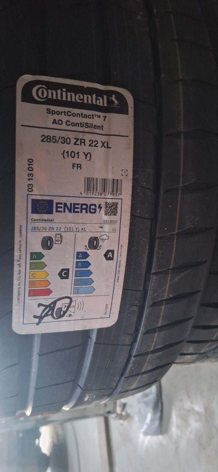 continental 285/30R22, Autos : Pièces & Accessoires, Pneus & Jantes, Neuf, 285 mm, Véhicule de tourisme, Pneus été