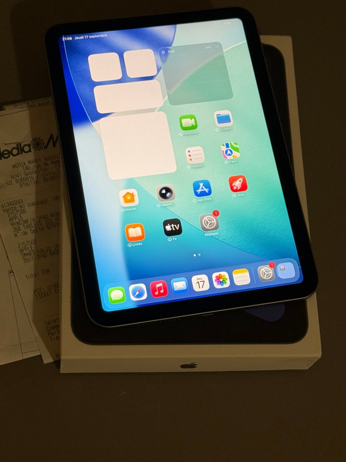 iPad mini a17 pro 128 gb+hoesje voor Apple, Ophalen of Verzenden, Zo goed als nieuw