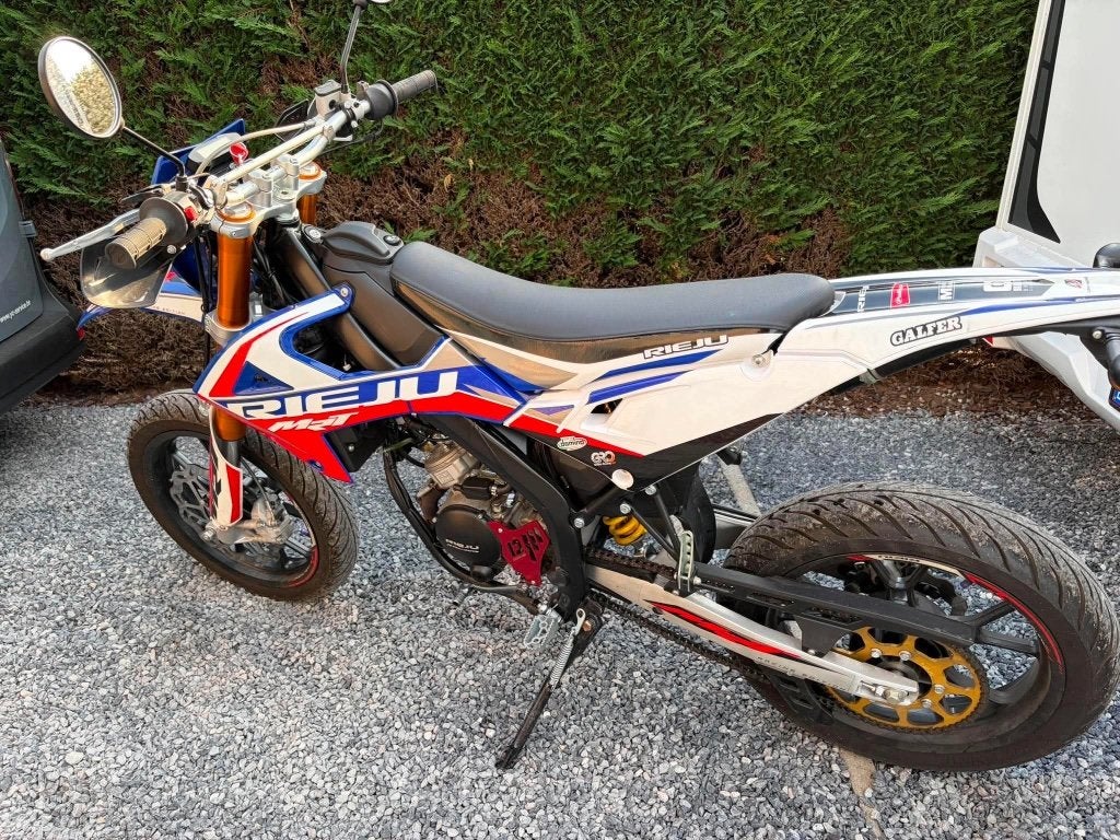 Rieju mrt 50 sm pro, 6 versnellingen, Zo goed als nieuw, 50 cc, Ophalen