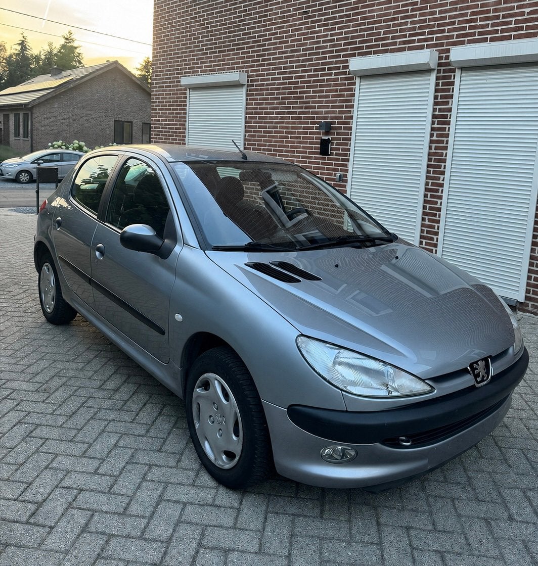 Peugeot 206 1.6 Benzine / Automaat / 65.000 KM / Gekeurd, Automaat, Elektrische ramen, Bedrijf, 5 deurs
