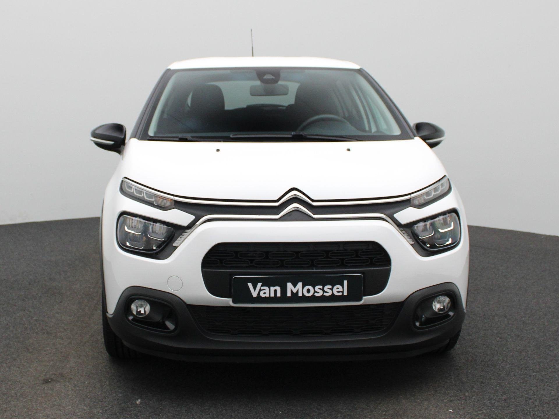 Citroën C3 1.2 PureTech 82 S&S MAN Feel | PDC A | Carplay |, Voorwielaandrijving, Wit, https://public.car-pass.be/vhr/2209a11e-495a-4c6e-8d60-90ea52eb7d0e
