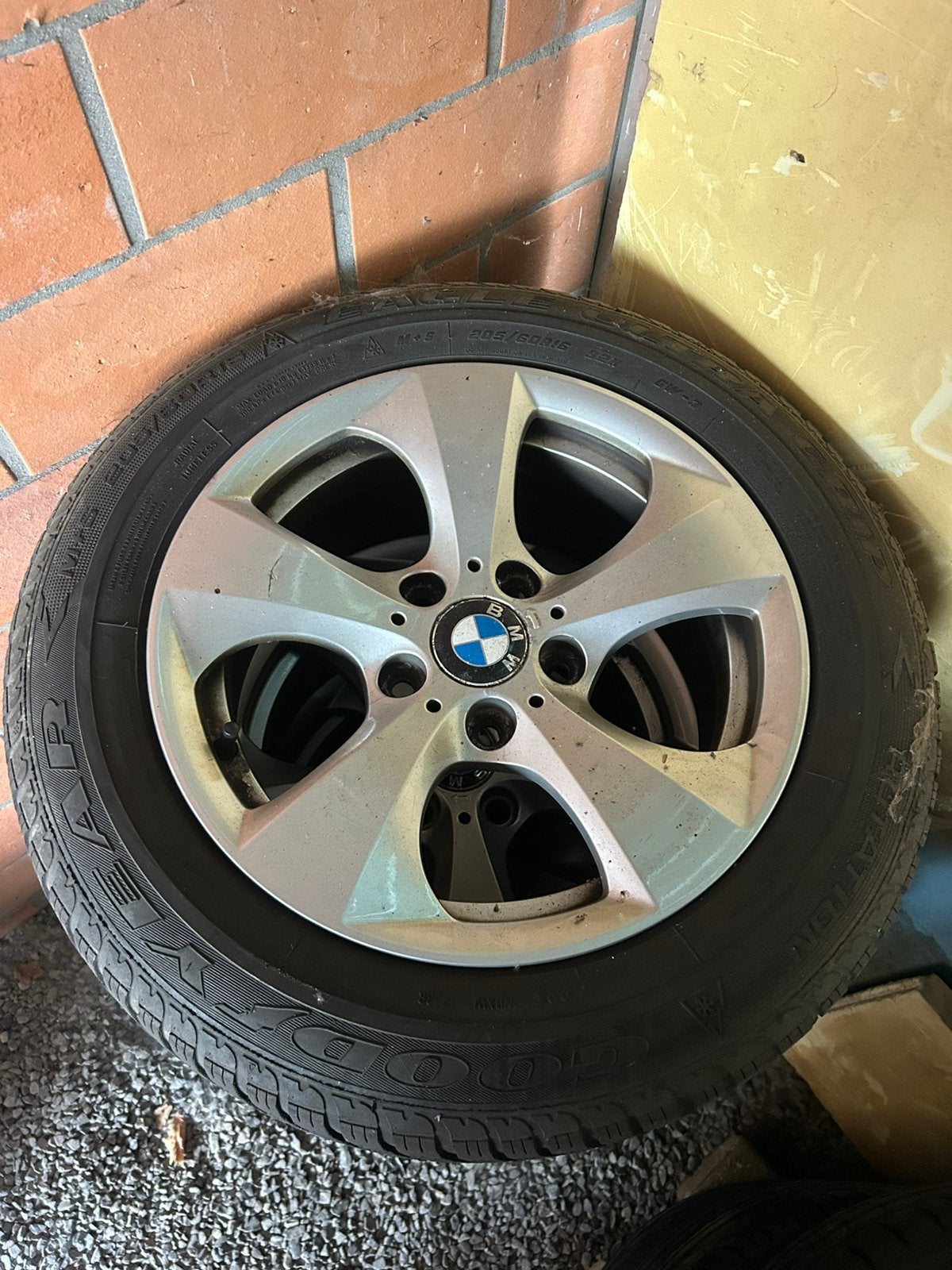 BMW 3 Winterset, Auto-onderdelen, Banden en Velgen, Ophalen, 16 inch, Banden en Velgen, 205 mm