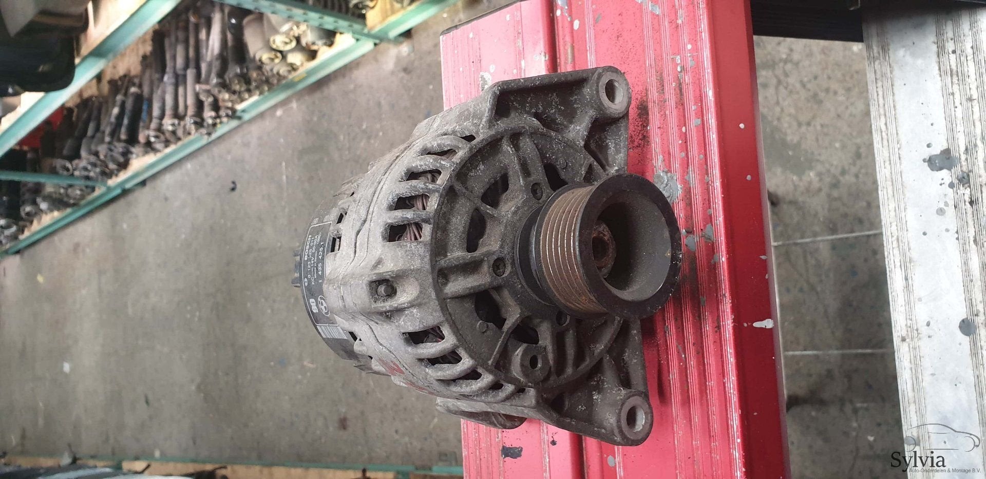 Dynamo 90AH BMW 3 Serie E46 1.6 1.8 M43  0123325011, -, Utilisé, -, Enlèvement ou Envoi