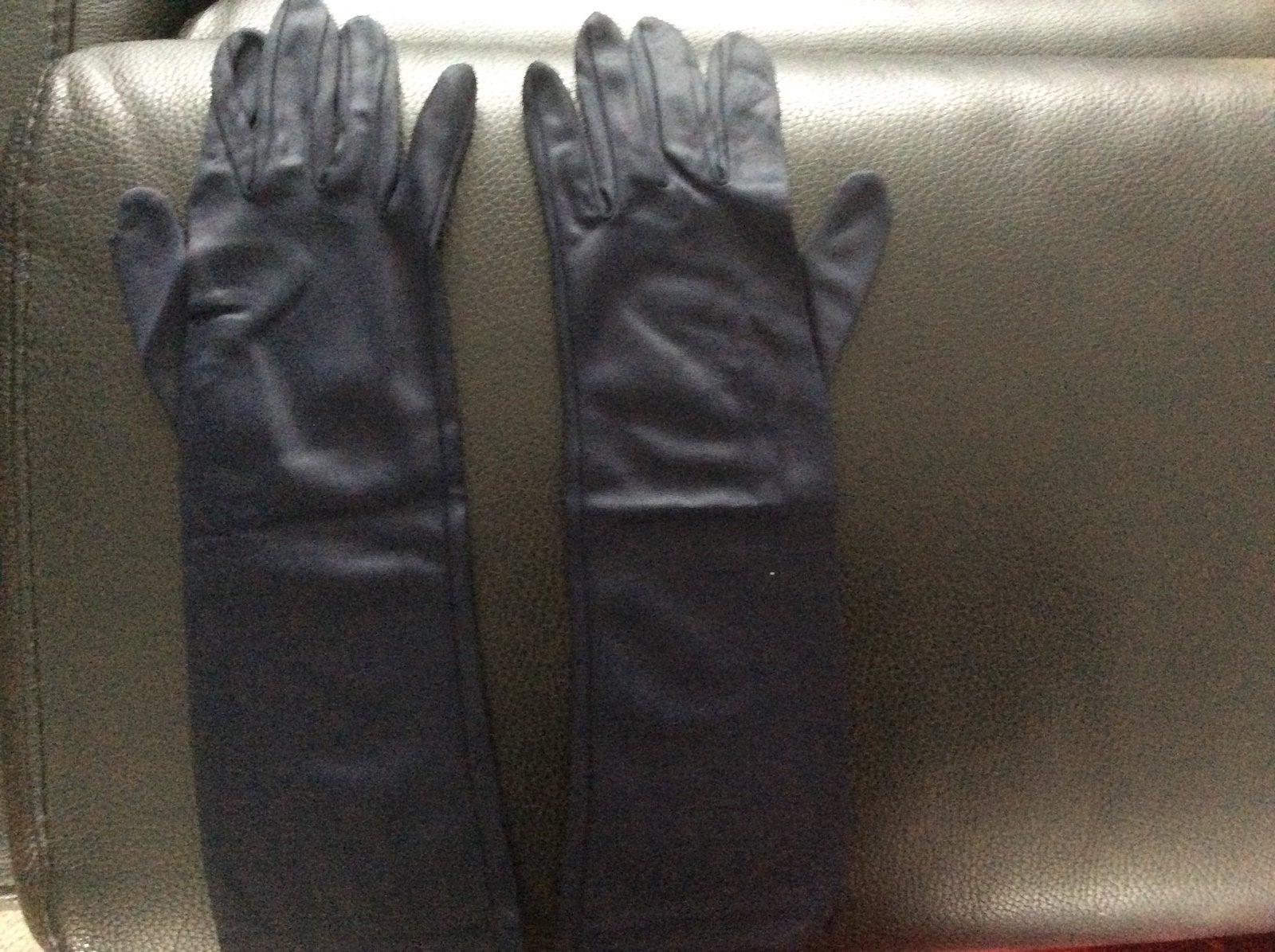 Fijne zijden handschoenen, Kleding | Heren, Mutsen, Sjaals en Handschoenen, Ophalen of Verzenden, Zo goed als nieuw