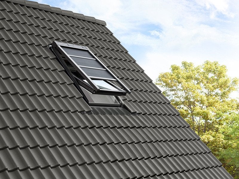Velux buitenverduistering SSS maat 8 (nieuw), Ophalen, 100 tot 150 cm, Nieuw, Elektrische bediening