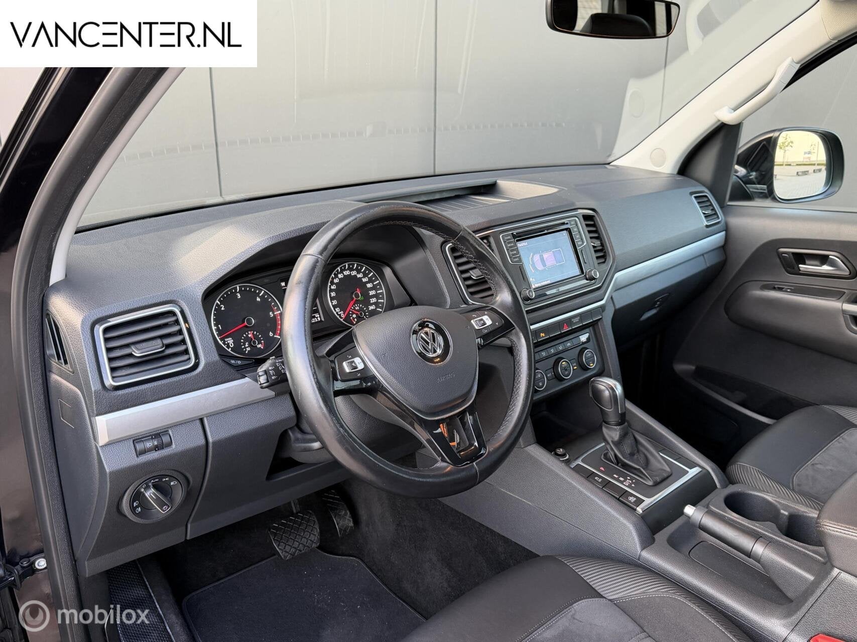 Volkswagen Amarok 5 pers. 3.0 V6 TDI 4Motion DC Highline LED, Auto's, Automaat, 4 deurs, Gebruikt, Zwart
