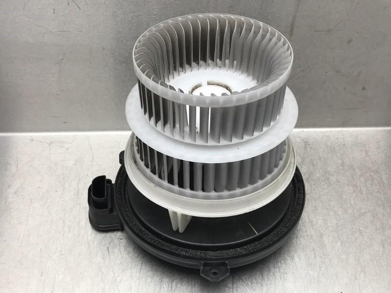 VENTILATEUR RADIATEUR MOTEUR Lexus IS (E3) (01-2013/-), Utilisé, Lexus