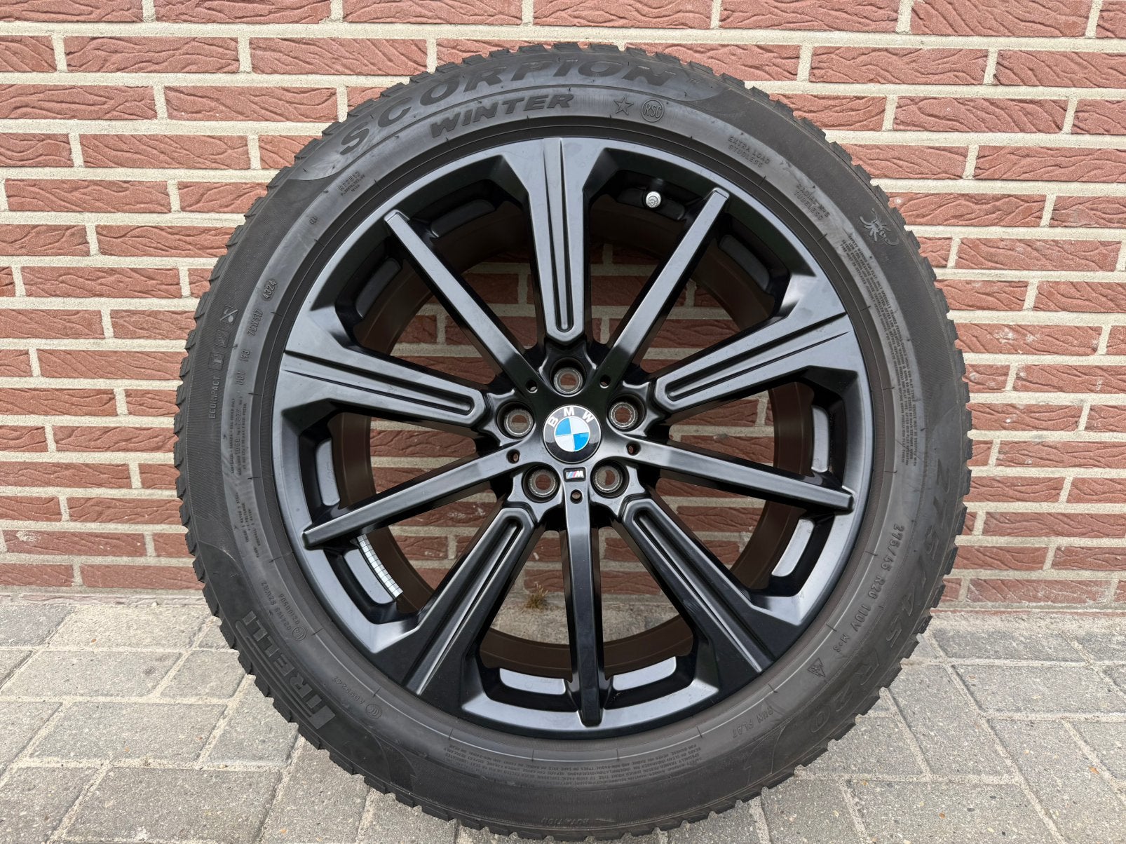 BMW X5 G05 X6 G06 20 inch velgen 748M styling winterbanden, Pneus et Jantes, Pneus hiver, Véhicule de tourisme, 275 mm