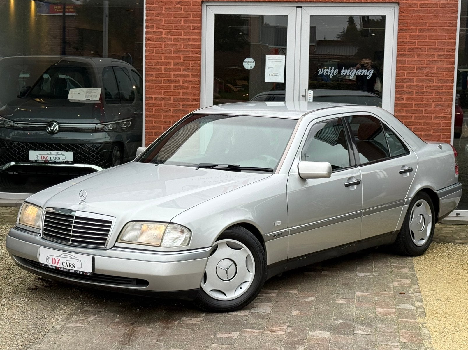 MERCEDES C220 SPORT 2.2D 95PK |AIRCO | 4X ELEK. RAMEN |, Auto's, 4 cilinders, https://public.car-pass.be/vhr/05f1b7b2-f4fe-4f19-9275-d2501dd6b67e