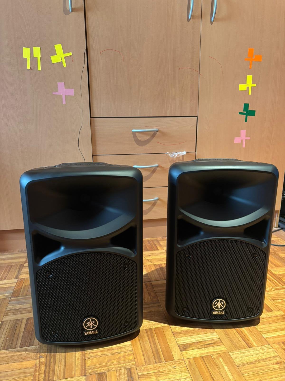 Yamaha Stagepas 400BT, Ophalen, Zo goed als nieuw