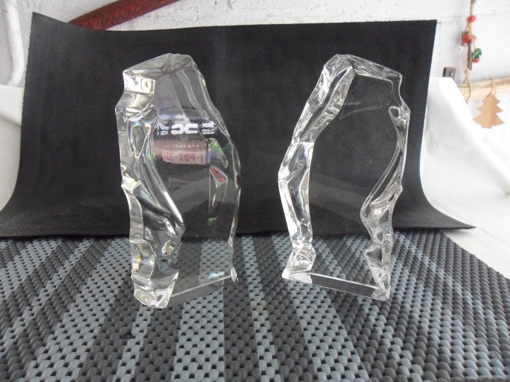 2 Press livres en Cristal  ( V S L ) H: 20cm, Ophalen