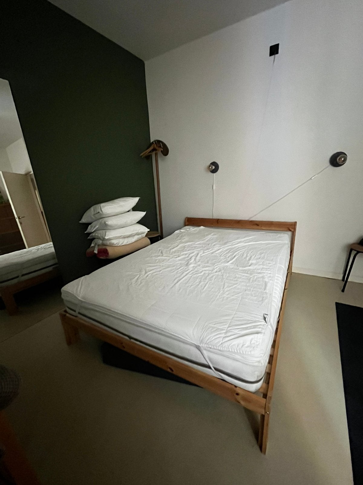 Bed NEIDEN ikea 140 cm, Queen size, Enlèvement, 200 cm, Bois