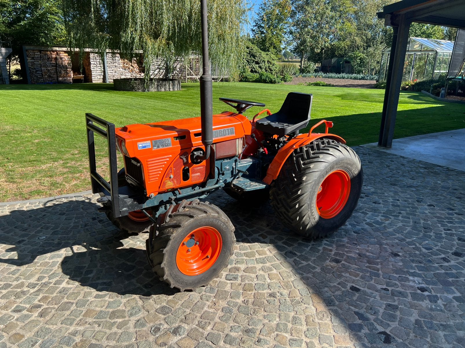Kubota B7001 4x4 compacttractor–brede banden–defect/project, Ophalen, Gebruikt, Overige merken
